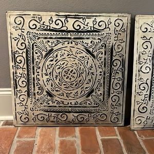 Set of 3 indoor/outdoor metal wall decorations.